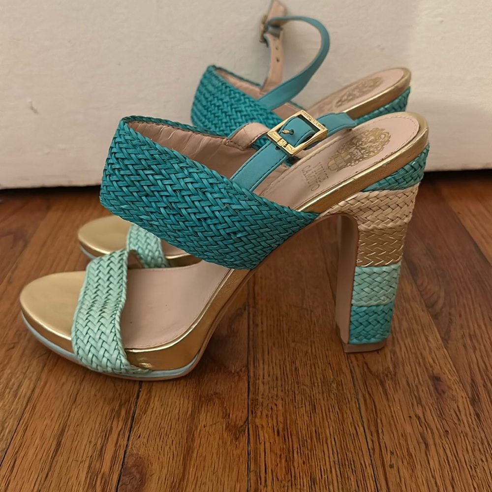 Vince Camaro Colorblock heel